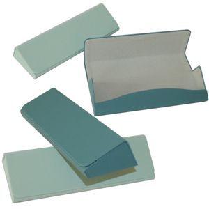 Handgefertigtes Etui in Dreiecksform 060001644