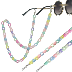 Brillenkettenhalter aus Acryl in Bonbonfarben